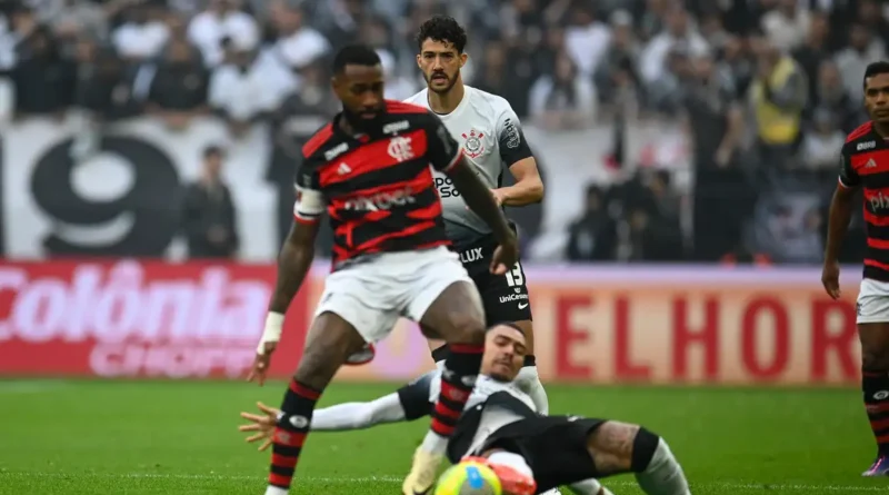 Copa do Brasil: Flamengo segura empate com Corinthians e chega à final