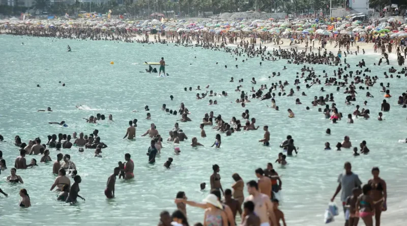 Verão começa hoje e previsão é de menos chuvas na maior parte do país