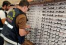 Procon-Goiás apreende mais de mil óculos vendidos de forma irregular na capital