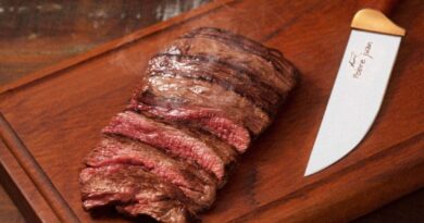 Carnes importadas e vinhos internacionais se destacam no Pobre Juan