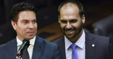 Câmara dos Deputados decide cassar mandatos de Eduardo Bolsonaro e Ramagem